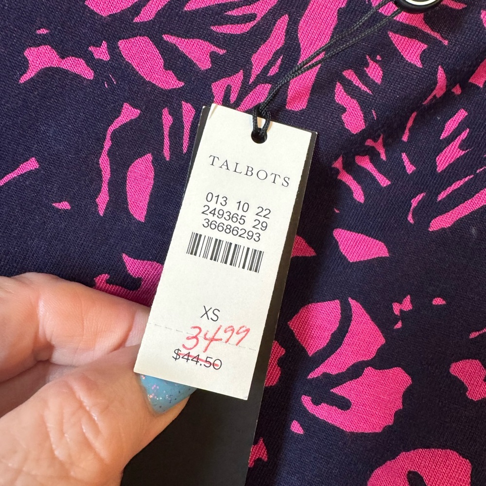 NWT Talbots Sleeveless Top in Vibrant Pink and Navy XSMALL Bin #6 - Picture 8 of 9